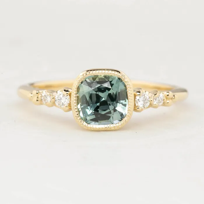 Envero Jewelry Earrings Estel Fleur Four Prongs Bezel Setting Cushion cut