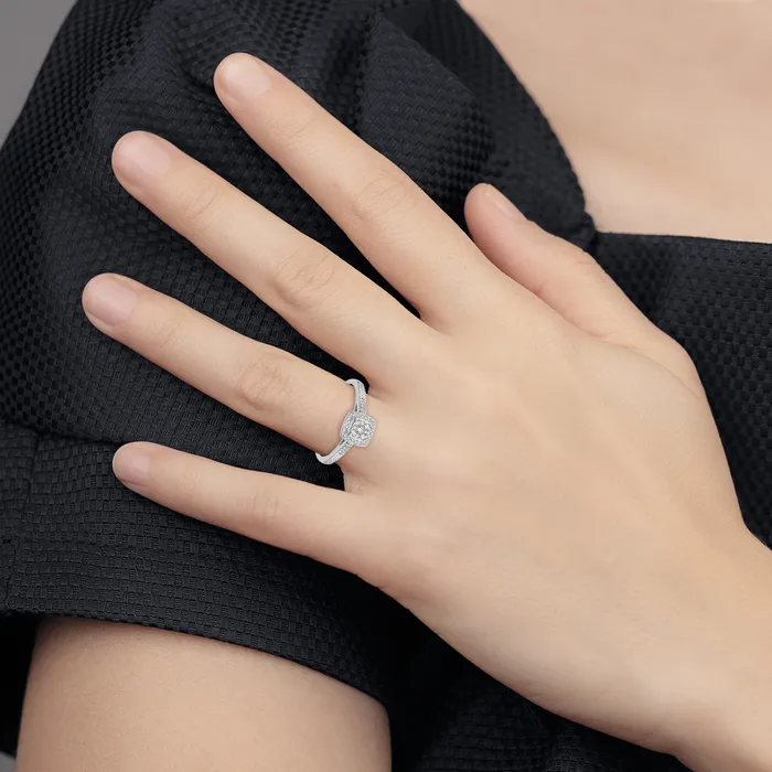 14k White Gold 15 Ct Lab Grown Diamond VSSI G Cluster Engagement Ring Goldia Rings