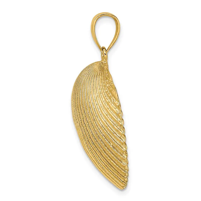 Goldia 14k Yellow Gold Textured Scallop Shell Charm Charm Necklaces