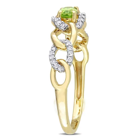 JMS always Rings Original Amour 14 CT TGW Peridot and 18 CT TDW Diamond Mini Oval Link Ring in 10k Yellow Gold JMS always Rings Original Amour 14 CT TGW Peridot and 18 CT TDW Diamond Mini Oval Link Ring in 10k Yellow Gold