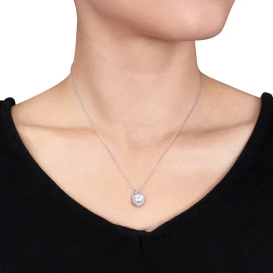 Necklaces JMS always Original AMOUR 8 85 Mm White Cultured Freshwater Pearl and Diamond Halo Pendant with Chain In 10K White Gold Necklaces JMS always Original AMOUR 8 85 Mm White Cultured Freshwater Pearl and Diamond Halo Pendant with Chain In 10K White Gold